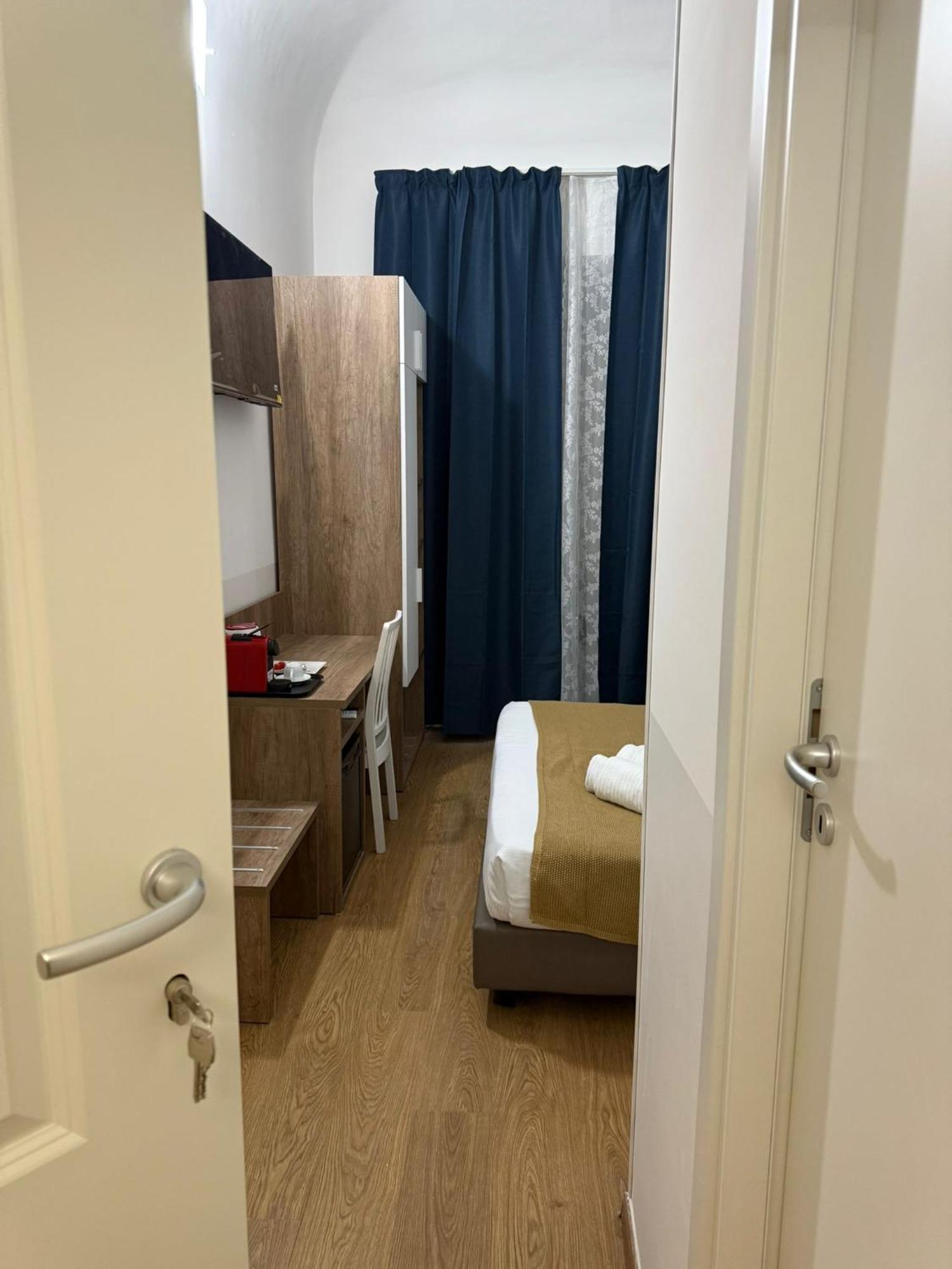 Conte Guesthouse Roma Ngoại thất bức ảnh